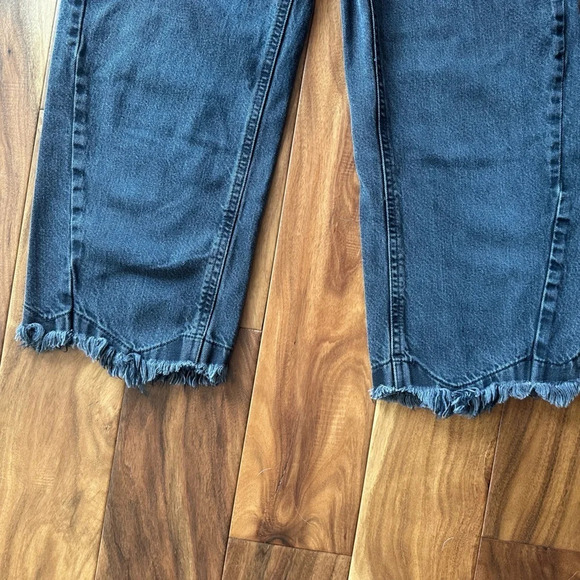 Zara Premium Black Distressed High Rise Denim Jeans size 2 - Picture 3 of 4